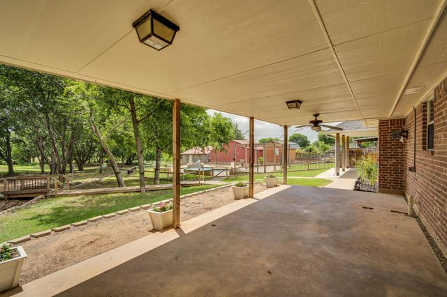 6202 Vicney Lane, Midlothian, TX 76065