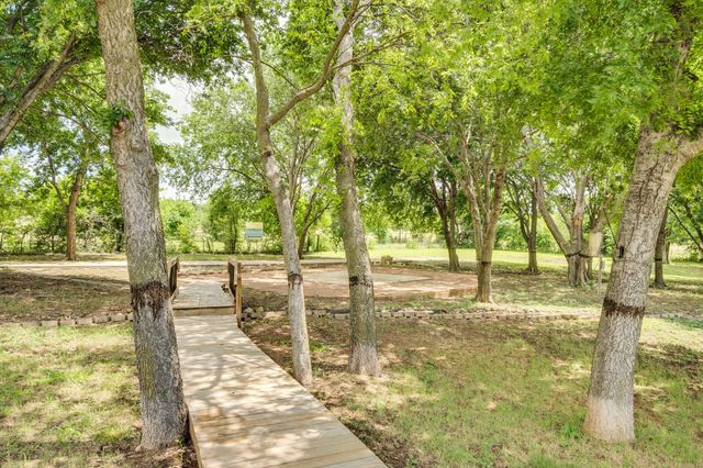 6202 Vicney Lane, Midlothian, TX 76065