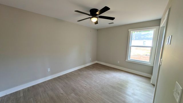 4310 Camden Highway, Dalzell, SC 29040