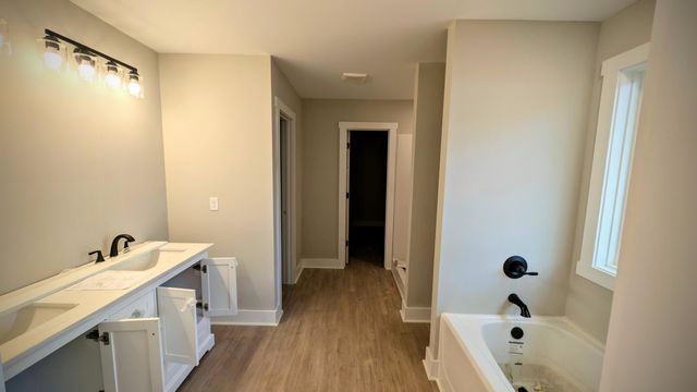 4310 Camden Highway, Dalzell, SC 29040
