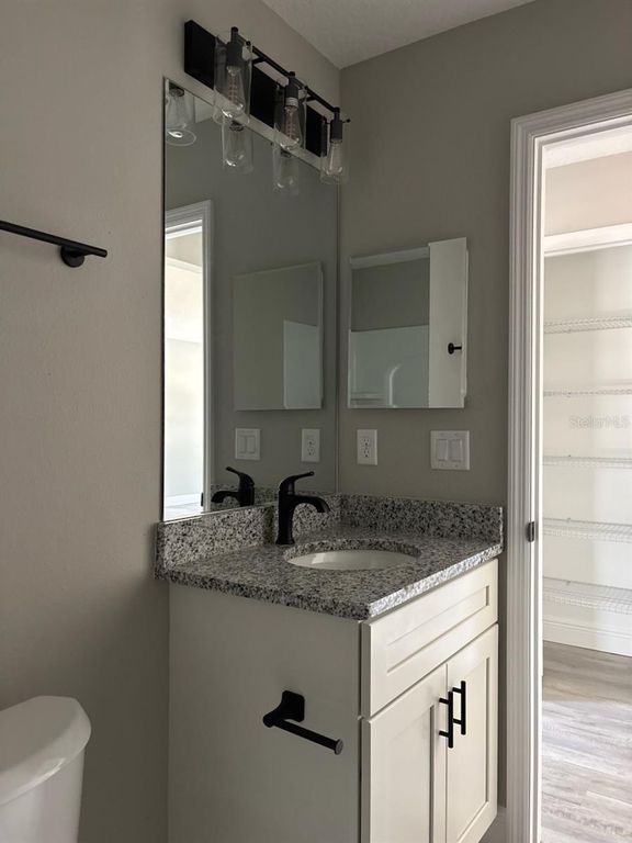 Image 17 of property listing at 6604 N ROLAND DRIVE, Dunnellon, FL 34433