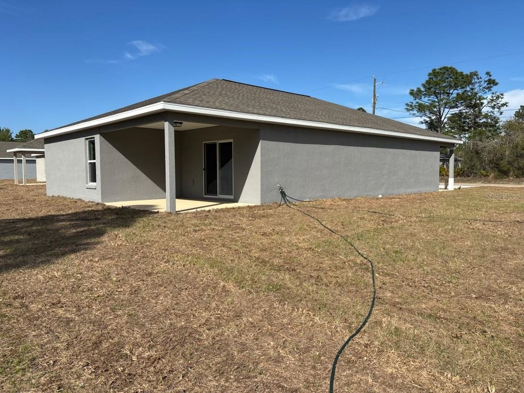 Image 4 of property listing at 6604 N ROLAND DRIVE, Dunnellon, FL 34433