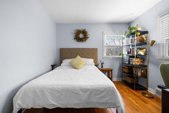 400 Montgomery Avenue, Ann Arbor, MI 48103