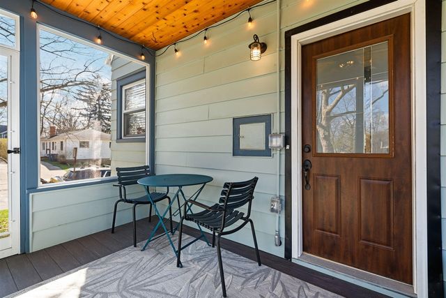 400 Montgomery Avenue, Ann Arbor, MI 48103