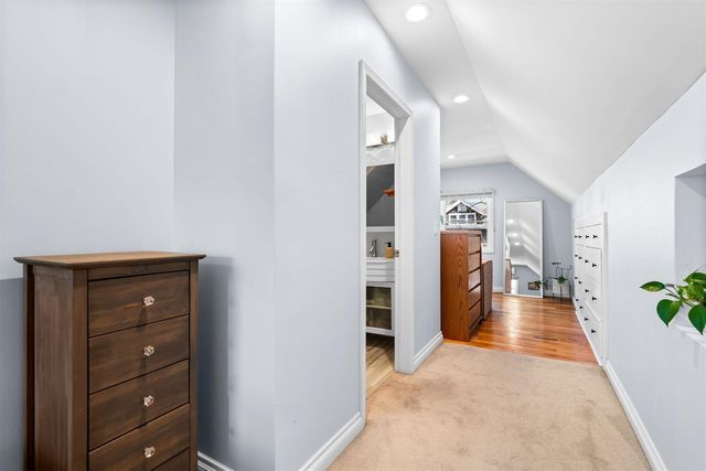 400 Montgomery Avenue, Ann Arbor, MI 48103