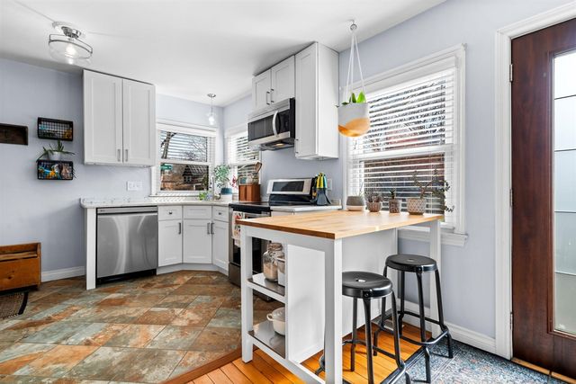 400 Montgomery Avenue, Ann Arbor, MI 48103