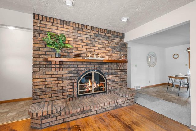 1904 MAIN AVENUE, Kaukauna, WI 54130