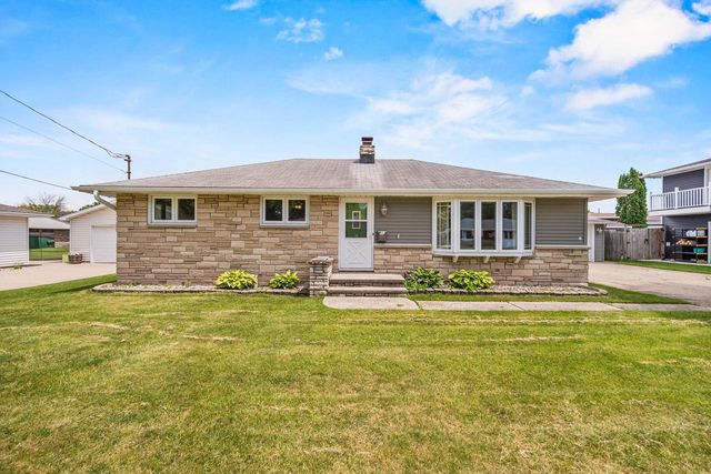 1904 MAIN AVENUE, Kaukauna, WI 54130