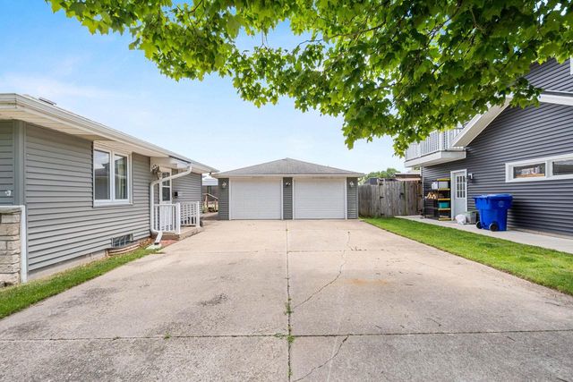 1904 MAIN AVENUE, Kaukauna, WI 54130
