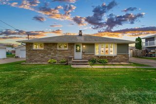 1904 MAIN AVENUE, Kaukauna, WI 54130