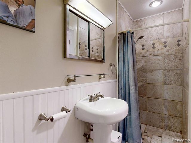 91 N Doran Road, Imlay City, MI 48444