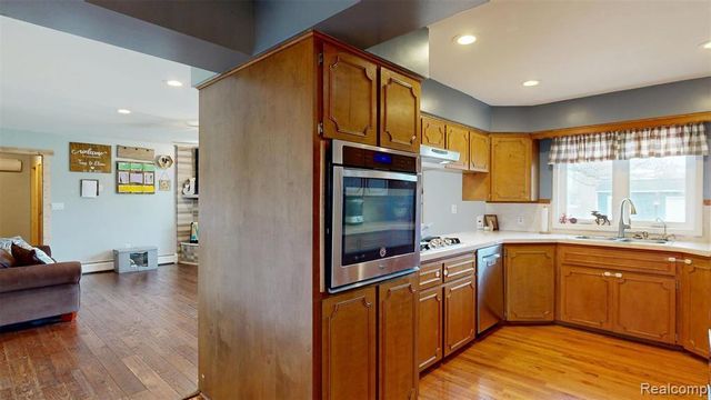 91 N Doran Road, Imlay City, MI 48444