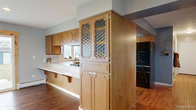 91 N Doran Road, Imlay City, MI 48444