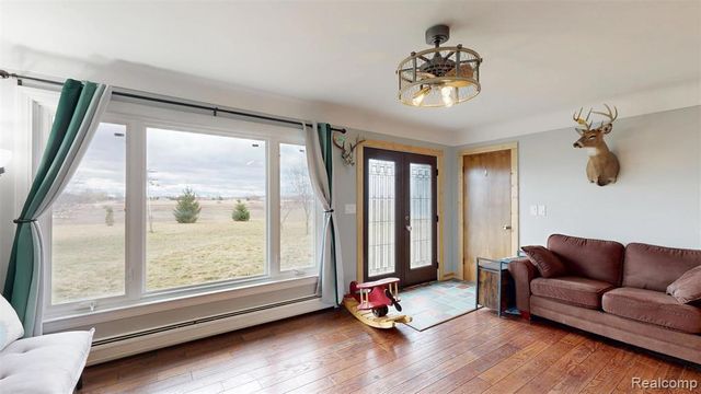 91 N Doran Road, Imlay City, MI 48444