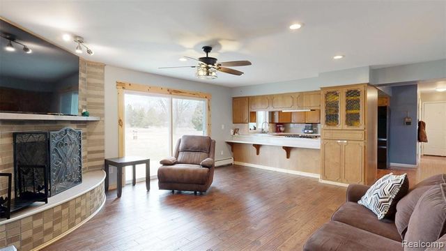 91 N Doran Road, Imlay City, MI 48444