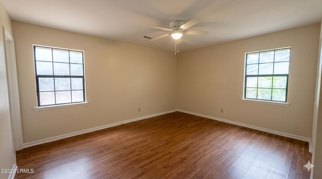 6 Oakwood Drive, Beaufort, SC 29907