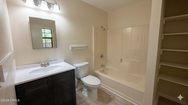 6 Oakwood Drive, Beaufort, SC 29907