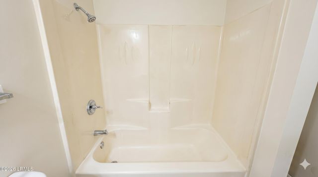 6 Oakwood Drive, Beaufort, SC 29907