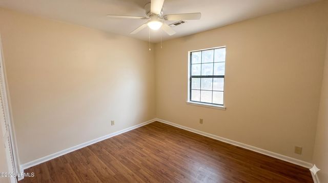6 Oakwood Drive, Beaufort, SC 29907