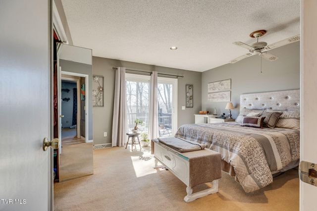 1006 Olympus Circle, Kingsport, TN 37663