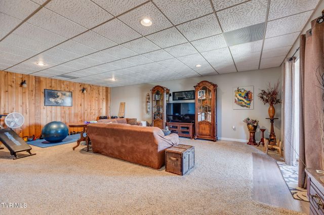 1006 Olympus Circle, Kingsport, TN 37663