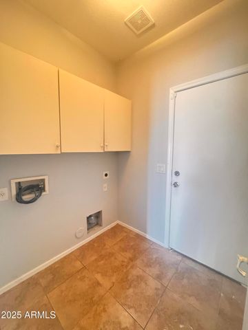 6602 S 57th Avenue, Laveen, AZ 85339