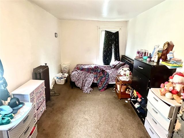 1869 Weston Avenue, Niagara Falls, NY 14305