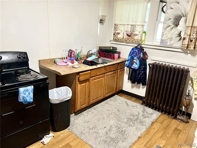 1869 Weston Avenue, Niagara Falls, NY 14305