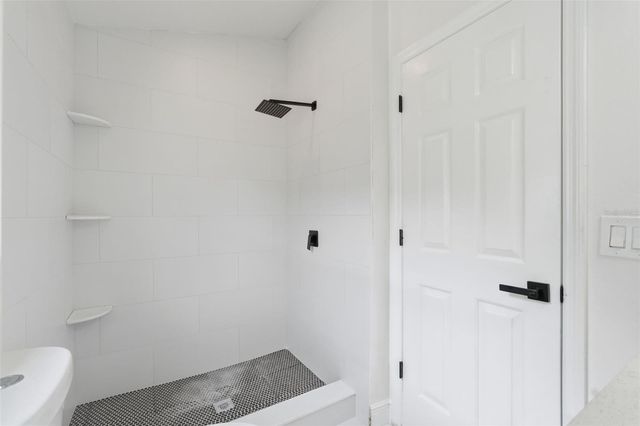 11825 WHISPER CREEK DRIVE, Riverview, FL 33569