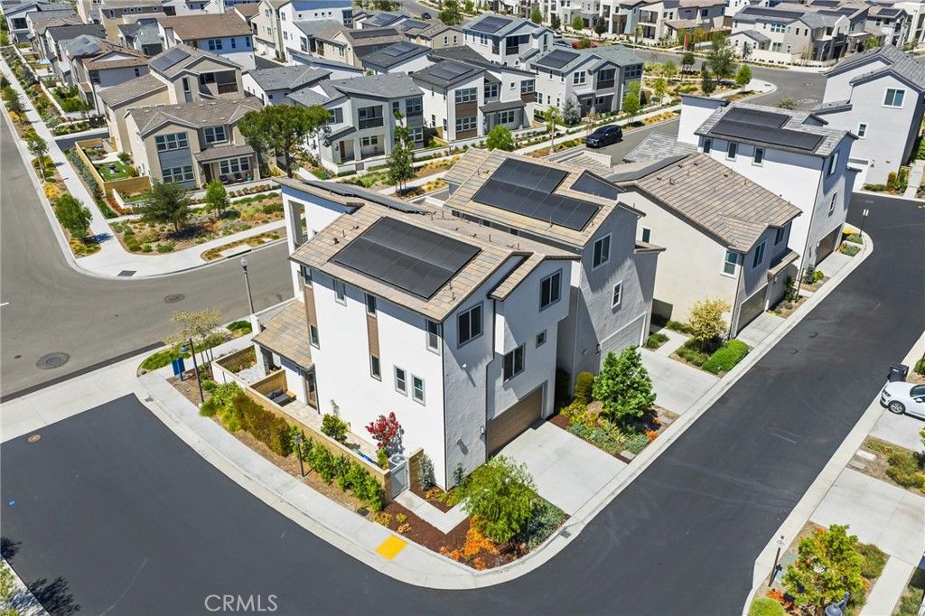 427 Flycatcher, Irvine, CA 92618 — photo 2