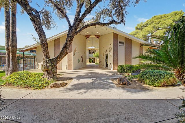 520 W CLARENDON Avenue C3, Phoenix, AZ 85013