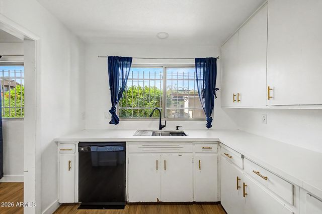 520 W CLARENDON Avenue C3, Phoenix, AZ 85013