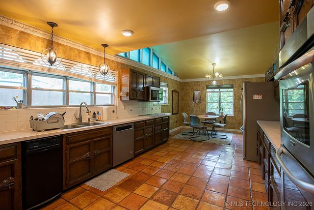 4207 Denison Street, Muskogee, OK 74401