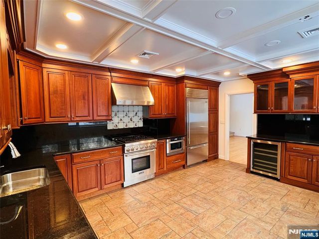 391 Forest Road, Mahwah, NJ 07430