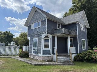 10248 E County Rd A, Janesville, WI 53545