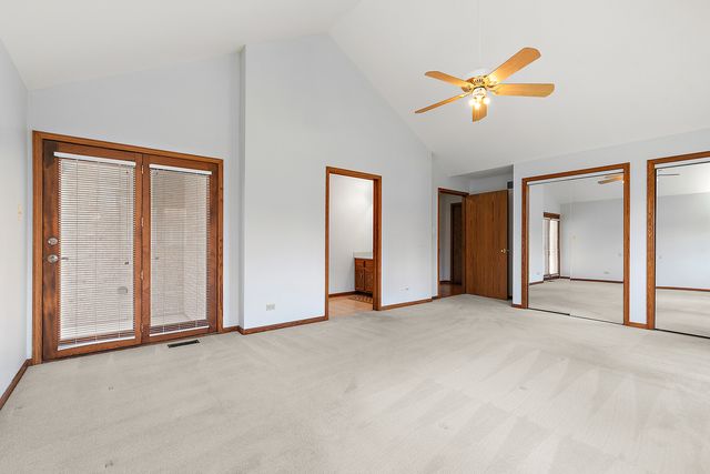 18414 Pine Lake Drive, Tinley Park, IL 60477