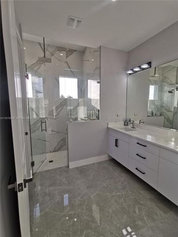 2913 NW 21 ave, Cape Coral, FL 33993