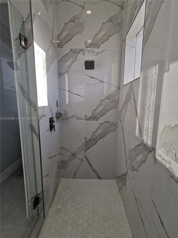 2913 NW 21 ave, Cape Coral, FL 33993