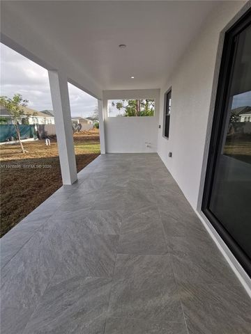 2913 NW 21 ave, Cape Coral, FL 33993