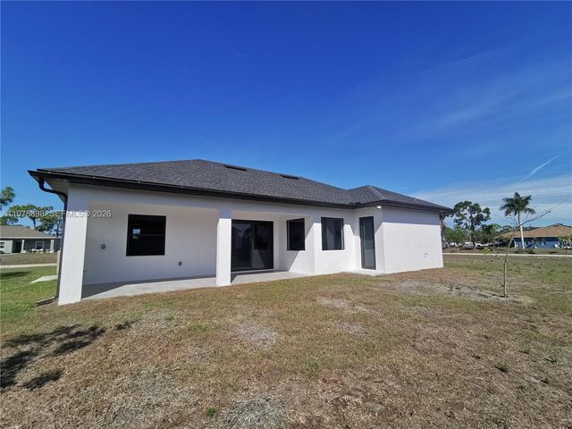 2913 NW 21 ave, Cape Coral, FL 33993