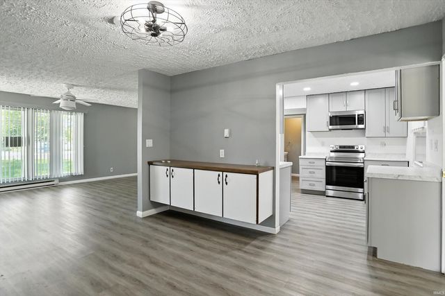 8303 W 400 S, Russiaville, IN 46979