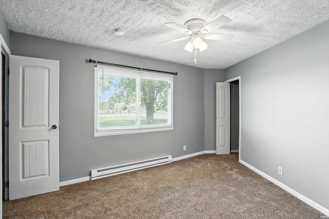 8303 W 400 S, Russiaville, IN 46979