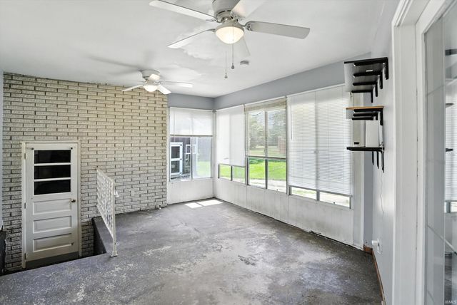 8303 W 400 S, Russiaville, IN 46979