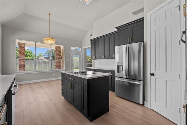 1806 Winter Knoll Way, Houston, TX 77062