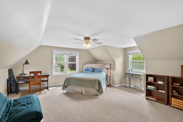 6605 Forest Court, Windsor Heights, IA 50324