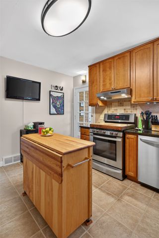 6605 Forest Court, Windsor Heights, IA 50324