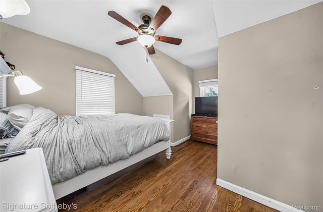 1820 Guthrie Avenue, Royal Oak, MI 48067