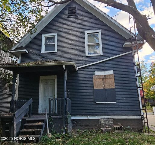 210 Western Avenue, Toledo, OH 43609