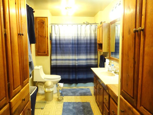 1116 Duckers Road, Midway, KY 40347