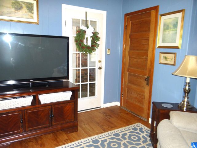 1116 Duckers Road, Midway, KY 40347